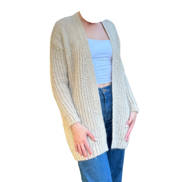 Zara oversized open front cable knit cardigan sweater, color ecru, size small - Picture 6 of 6